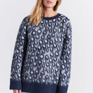 NWT Size S Current/Elliot Cali Blue Leopard Crewneck Oversized Boyfriend Sweater